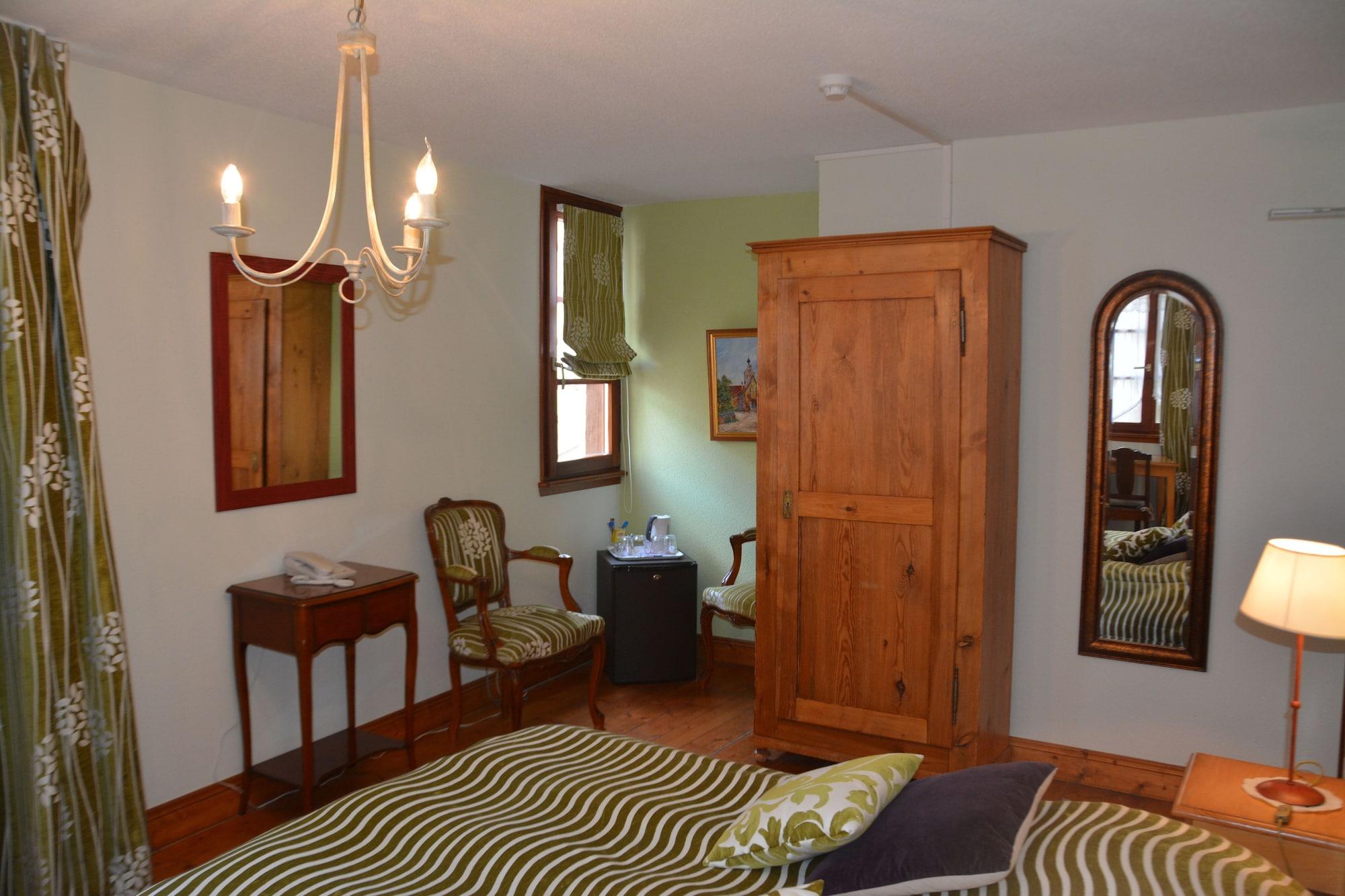Hotel A L'Oriel Риквир Екстериор снимка