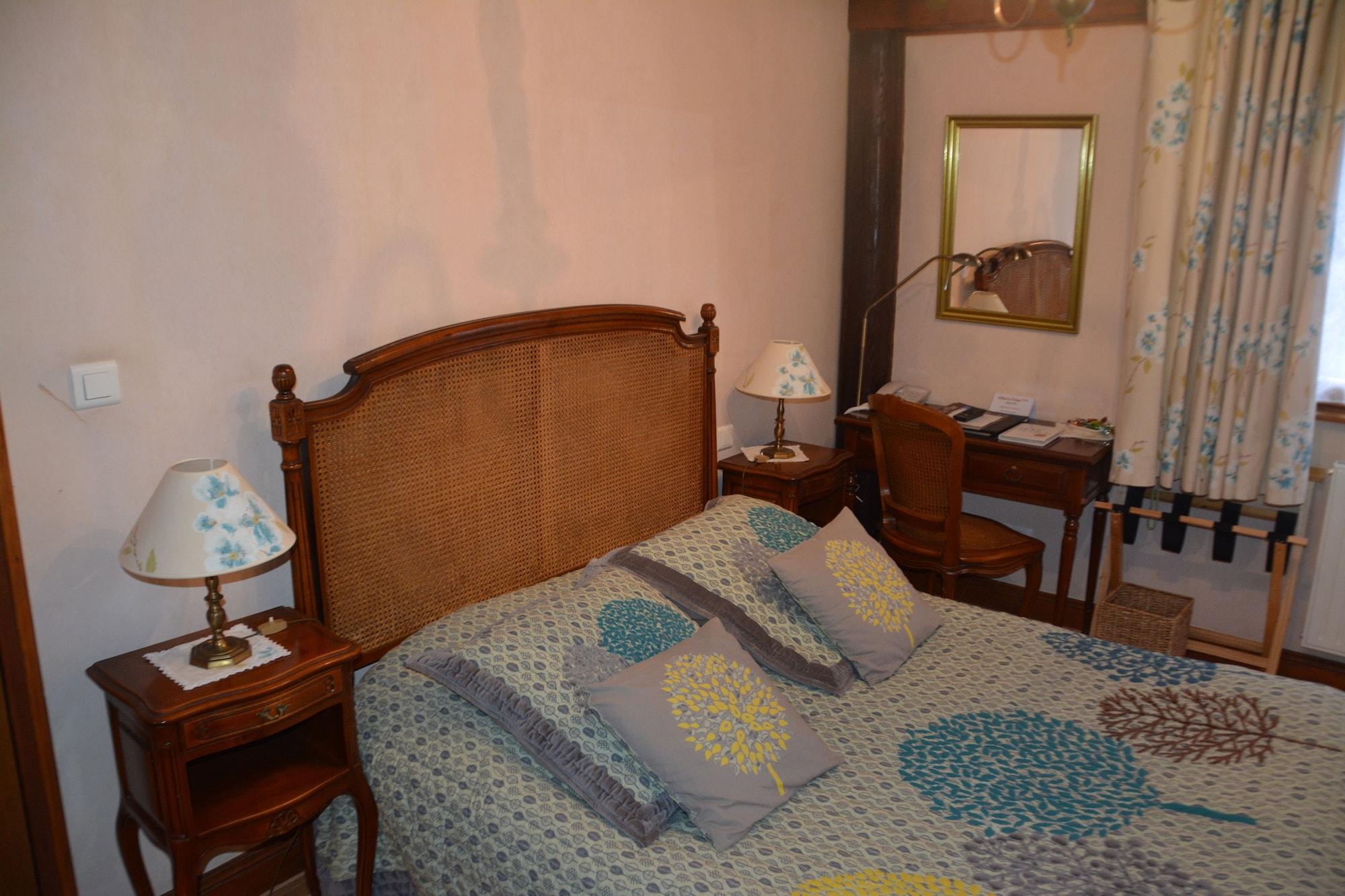 Hotel A L'Oriel Риквир Екстериор снимка