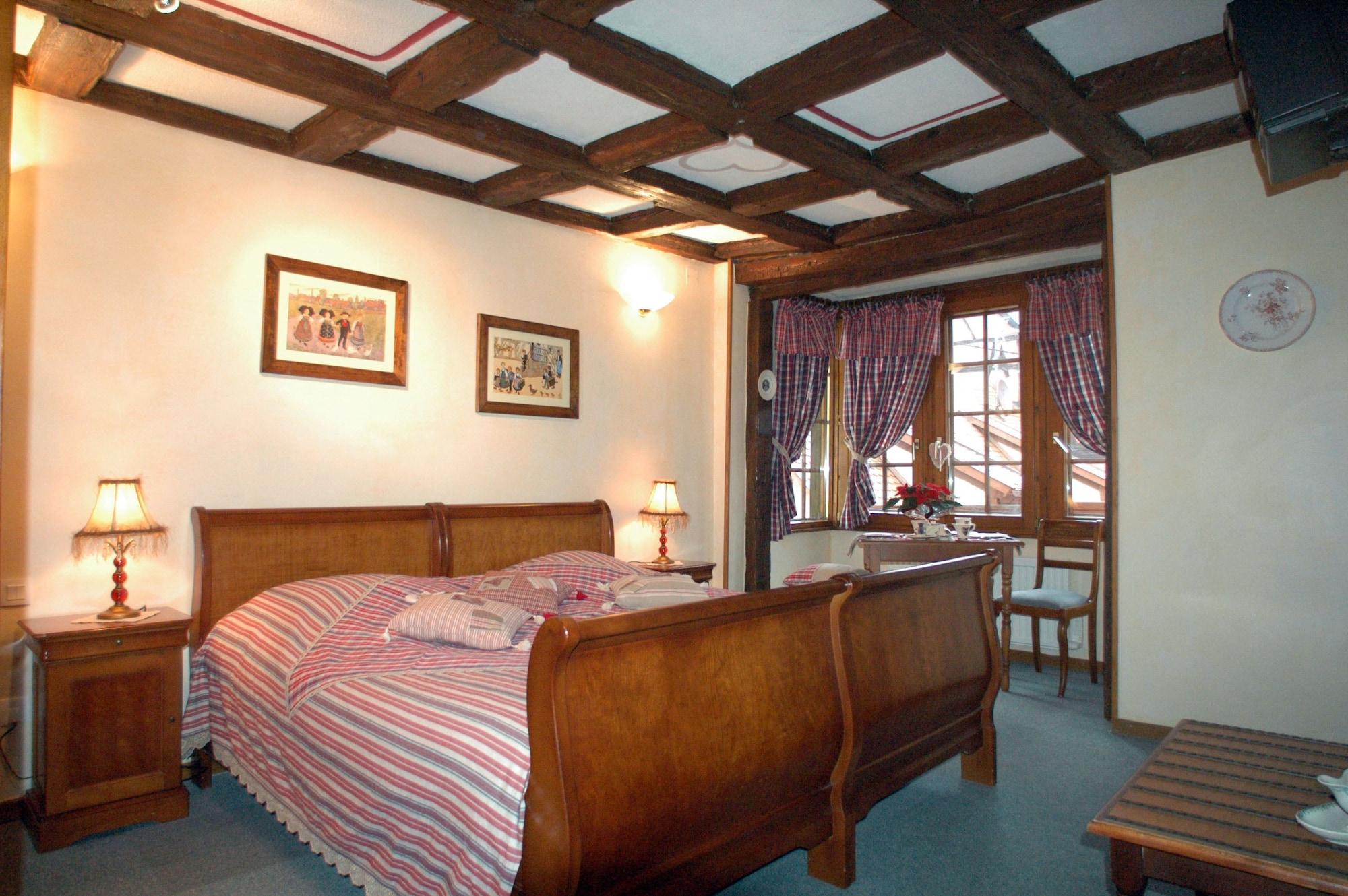 Hotel A L'Oriel Риквир Екстериор снимка