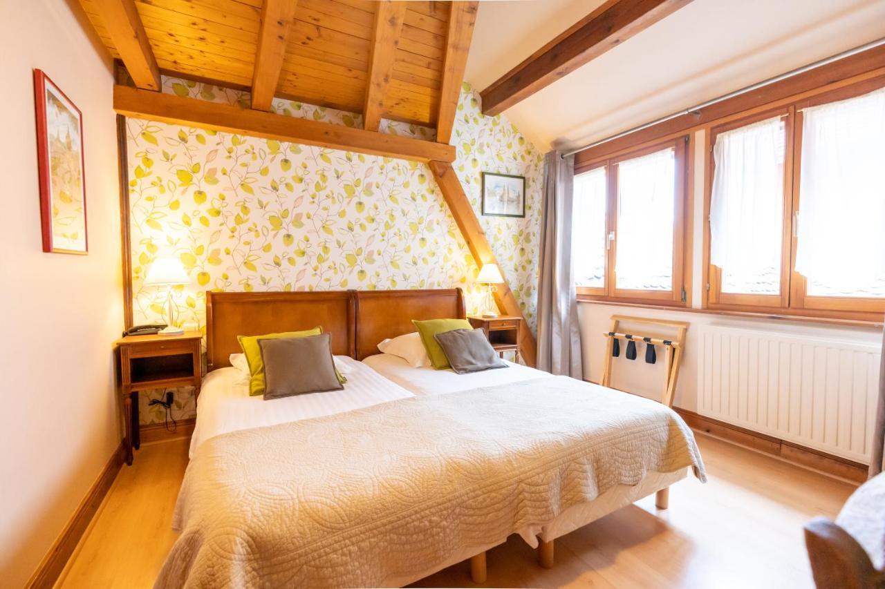 Hotel A L'Oriel Риквир Екстериор снимка