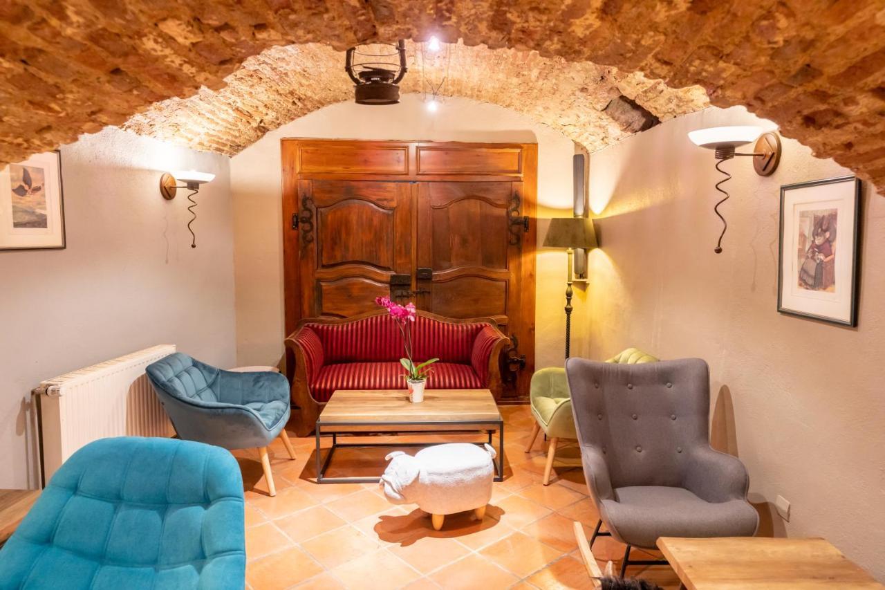 Hotel A L'Oriel Риквир Екстериор снимка