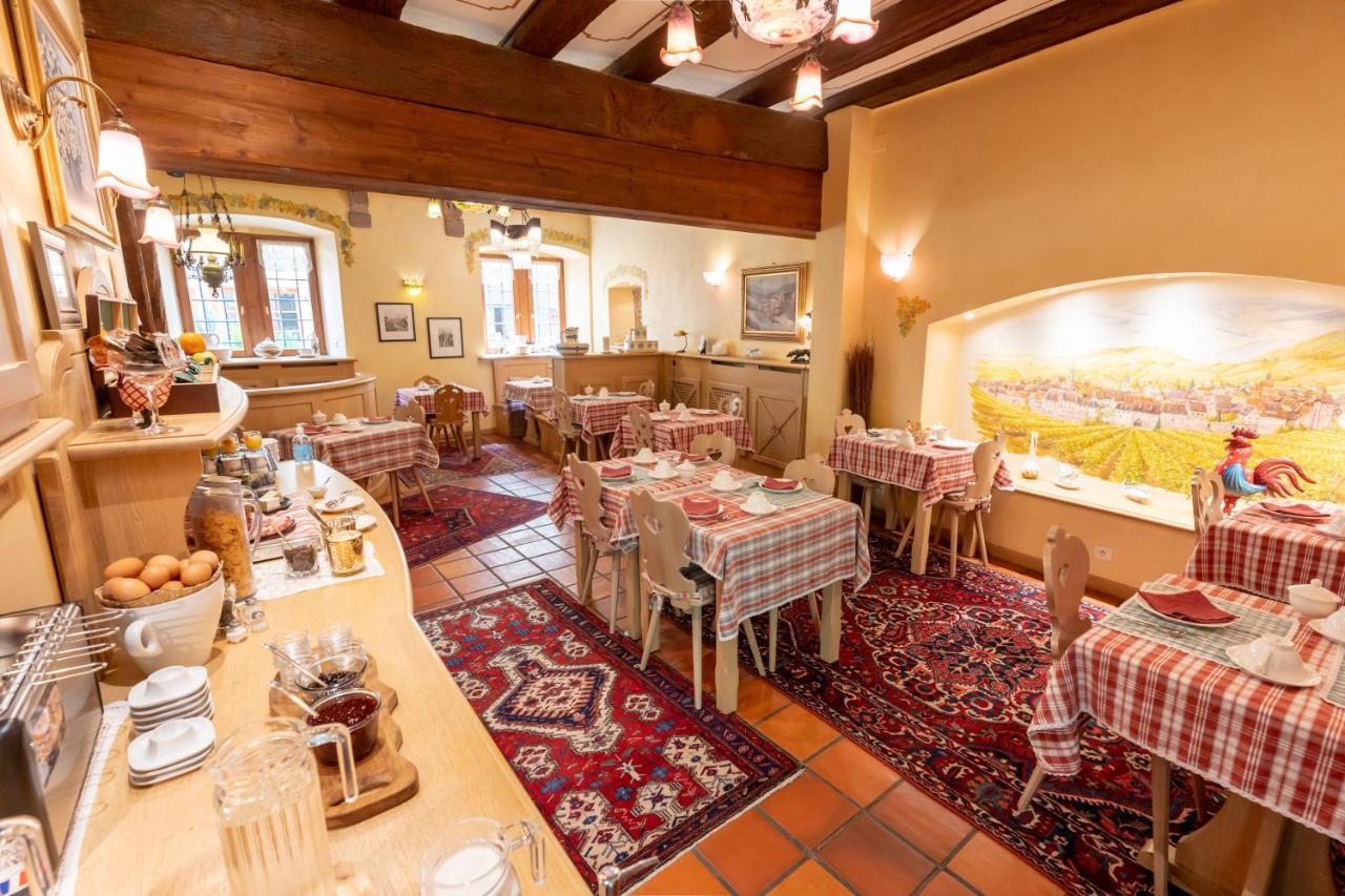 Hotel A L'Oriel Риквир Екстериор снимка
