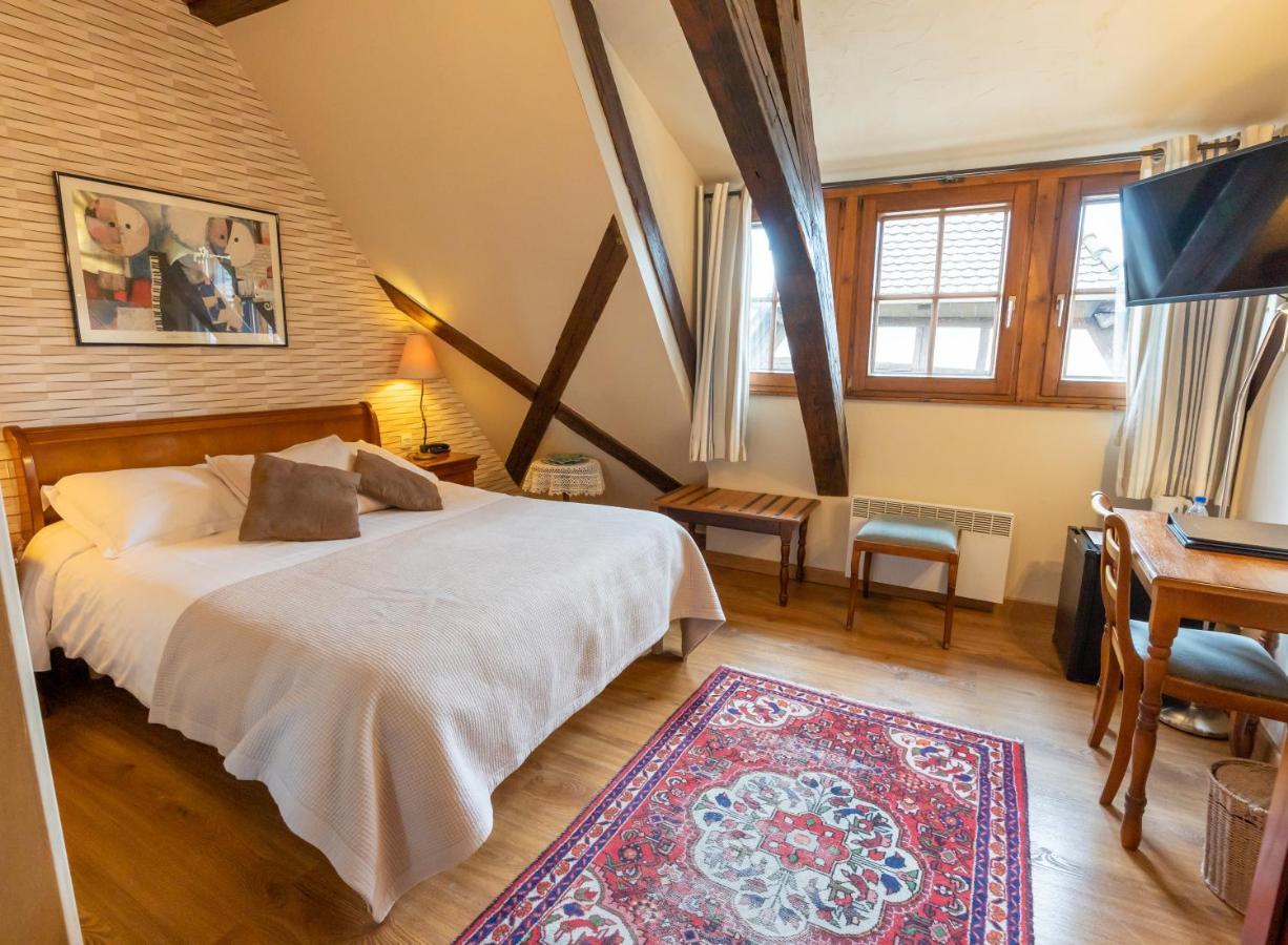 Hotel A L'Oriel Риквир Екстериор снимка